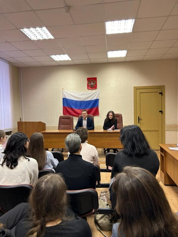 Встреча с начальником отдела молодежной политики и взаимодействие с общественными организациями Администрации Невского района.